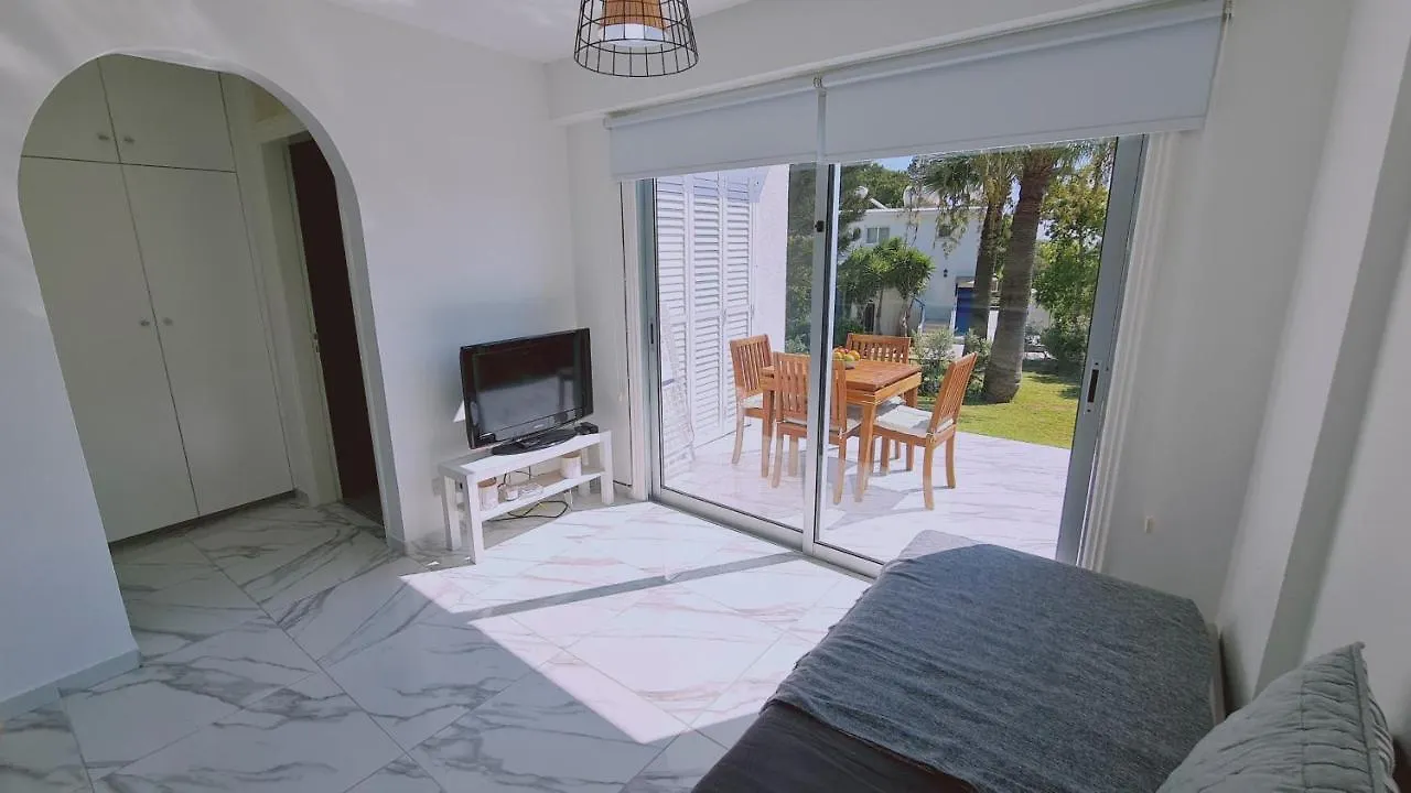 Stay Monte Elias Apartment Protaras
